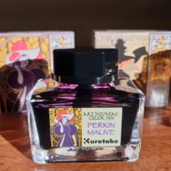 Atrament Ink-Cafe Art Noveau - Kuretake - Perkin Mauve, 21 ml
