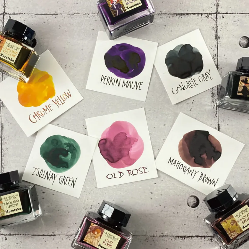Atrament Ink-Cafe Art Noveau - Kuretake - Perkin Mauve, 21 ml