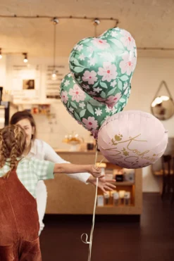 Balon foliowy Serce w kwiaty - zielony, 35 cm