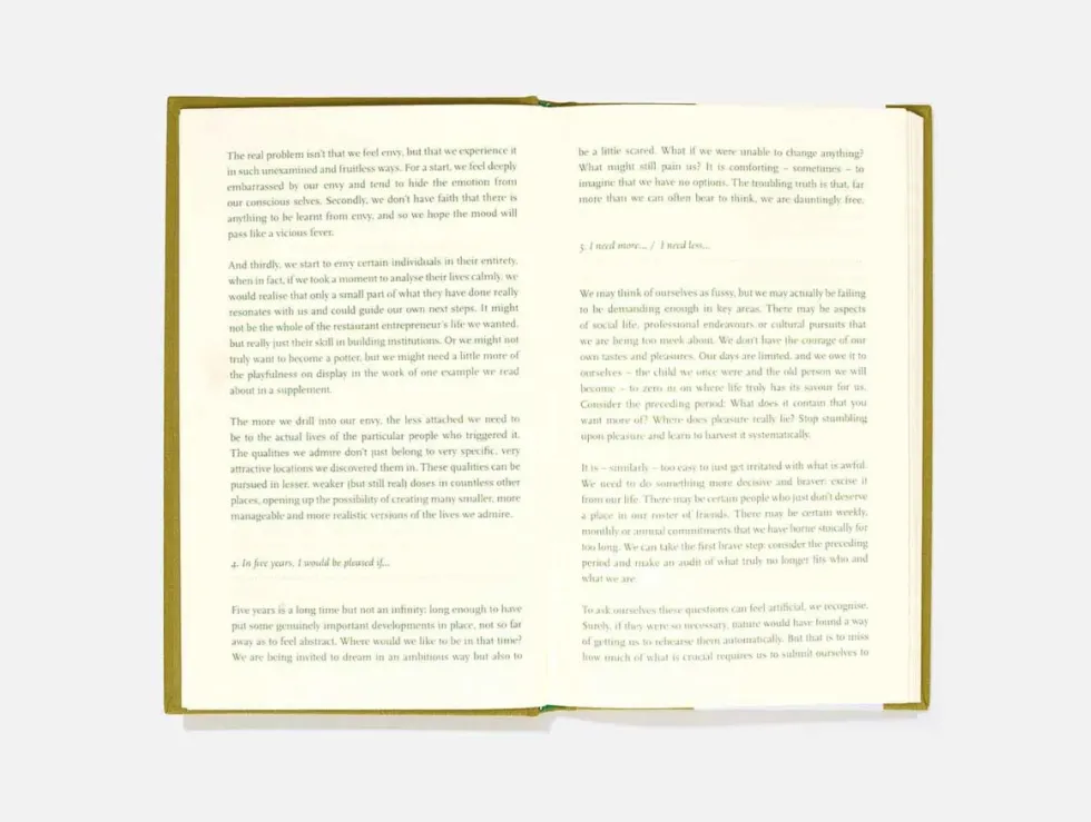 Dziennik Self-Improvement - The School of Life - 192 strony