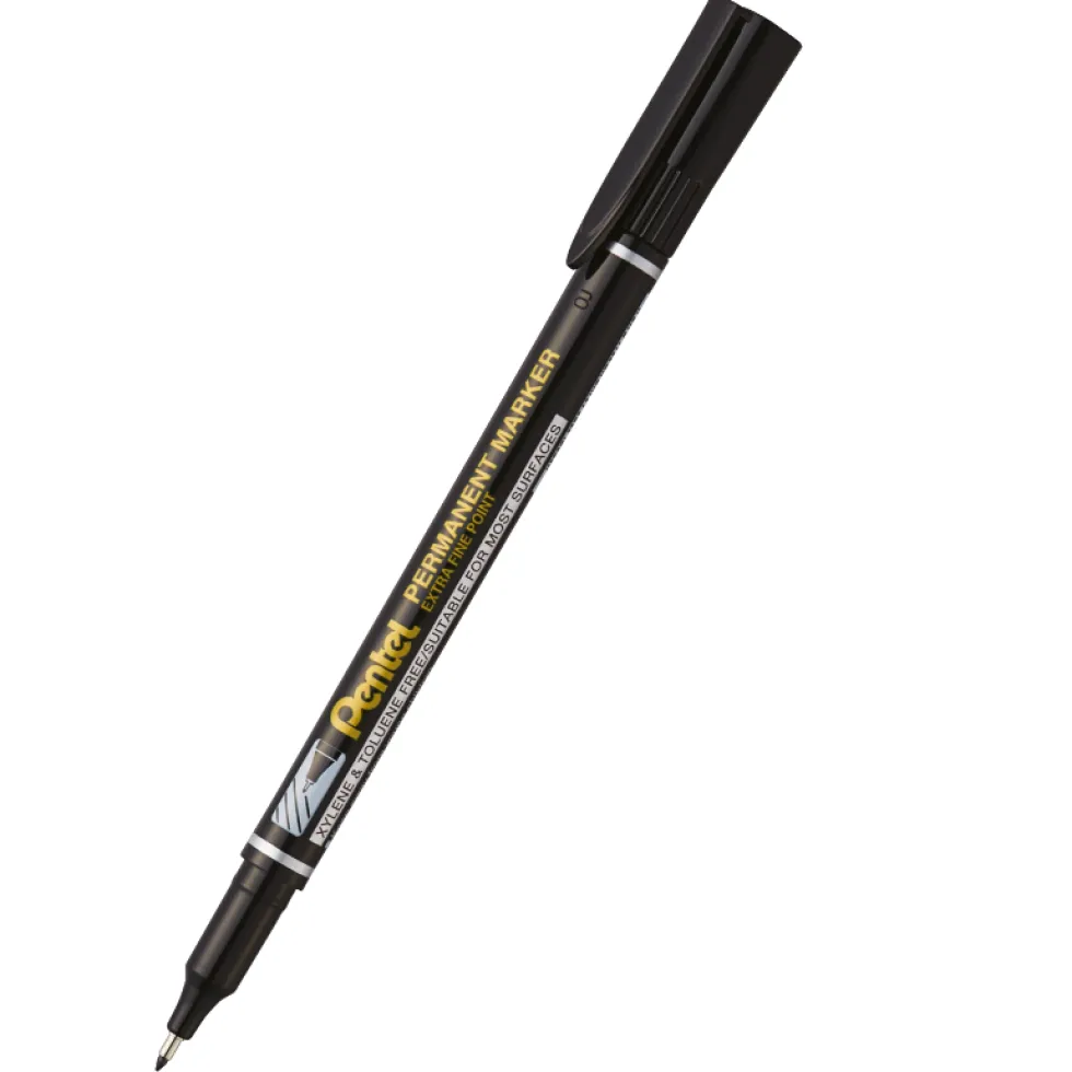 Marker permanentny, wodoodporny - Pentel - czarny, 0,6 mm