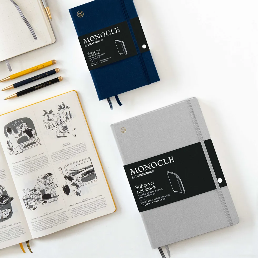 Notatnik Monocle B6+ - Leuchtturm1917 - w kropki, miękka okładka, Navy, 80 g