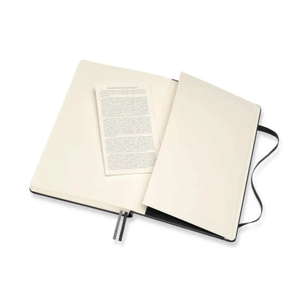 Notatnik w kropki A5 - Moleskine - czarny twarda okładka