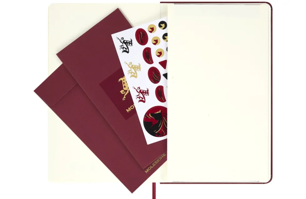 Notatnik w linie 2026 Year of the Horse Vegea Box - Moleskine