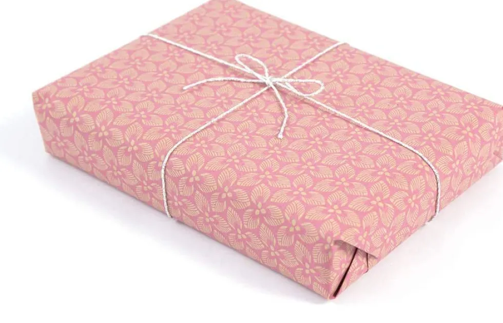Papier do pakowania prezentów, Pink Flower - Clairefontaine - 35 cm x 5 m