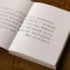 Podręcznik do kaligrafii - Ewa Landowska - Krótka Historia Litery Łacińskiej