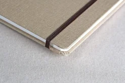 Szkicownik Goldline - Clairefontaine - naturalny, 15 x 15 cm, 180 g, 32 ark.