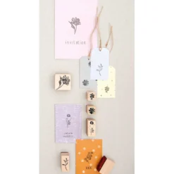 Zestaw drewnianych stempli - Paper Poetry - kwiaty, 6 szt.