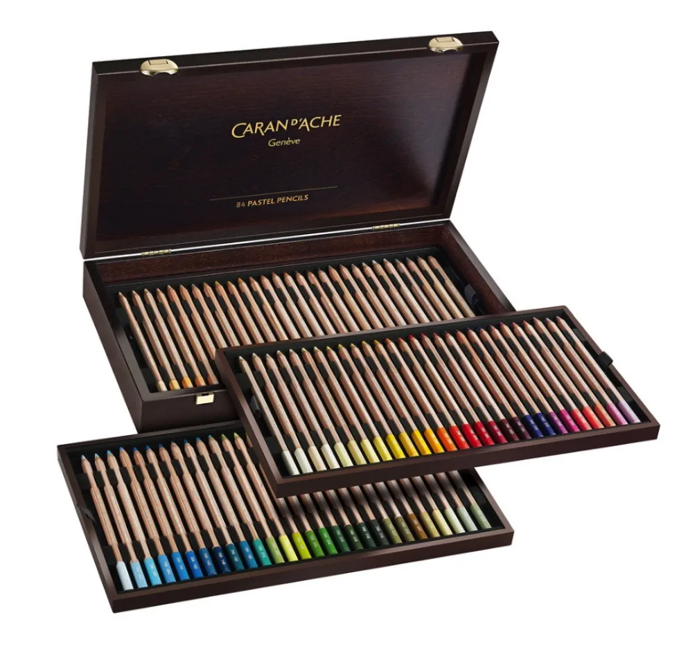 Zestaw pasteli suchych w kredce Pastel Pencil w drewnianej walizce - Caran d'Ache - 84 szt.
